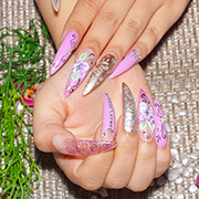 Kreatives Nageldesign
